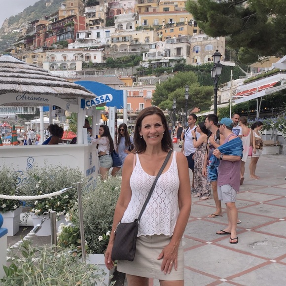 Meet your Posher, Linda - Picture 13 of 14